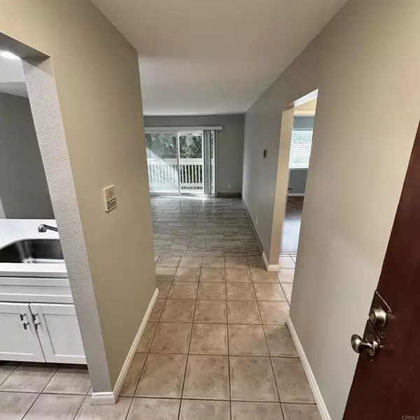 Chula Vista, CA 91910,178 Fourth Avenue #12