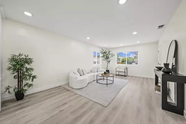 San Diego, CA 92115,4733 Soria Drive