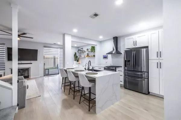 Chula Vista, CA 91914,2179 Lago Ventana