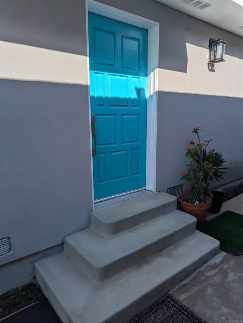 3817 Rojo Tierra Road, La Mesa, CA 91949