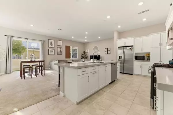 Chula Vista, CA 91913,2119 Bluestone Circle