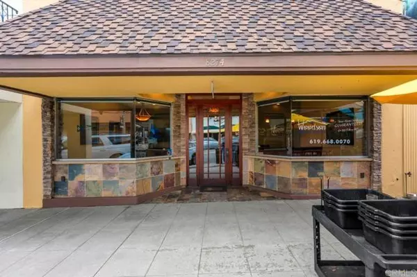 8274 La Mesa Blvd, La Mesa, CA 91942