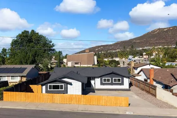 San Diego, CA 92119,6548 Bantam Lake Circle