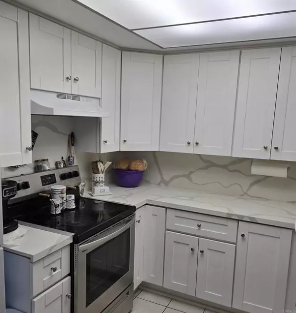 Chula Vista, CA 91910,110 N 2nd Ave #42