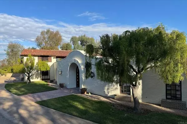 Rancho Santa Fe, CA 92067,5443 Calzada Del Bosque