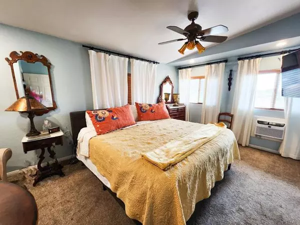 Ramona, CA 92065,25260 E Old Julian Hwy