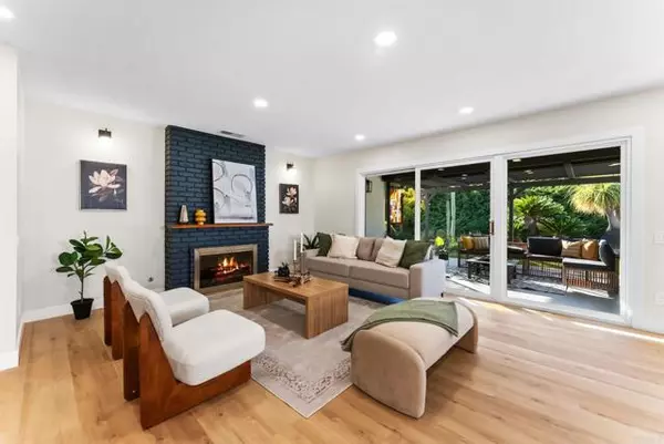 San Diego, CA 92128,16602 San Salvador Court