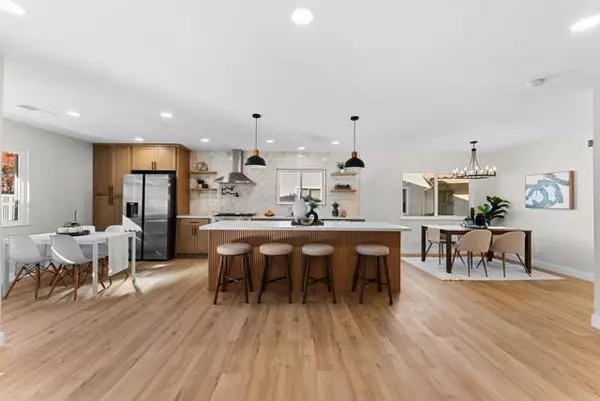 San Diego, CA 92128,16602 San Salvador Court