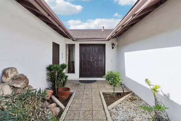 Chula Vista, CA 91911,1420 Ocala Court