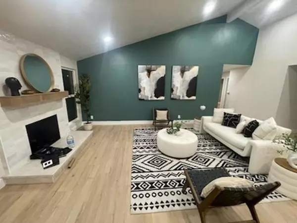 Oceanside, CA 92058,3501 Redwood Street