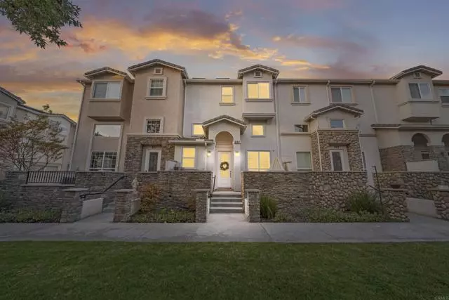 El Cajon, CA 92020,231 Vermont Court