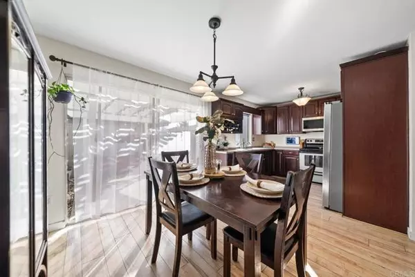 Santee, CA 92071,10658 King Phillip Ct.