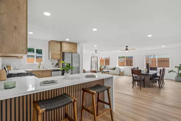 Fallbrook, CA 92028,508 Village View Place