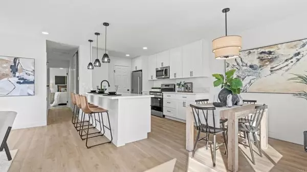 San Diego, CA 92139,6820 Quebec Court #2