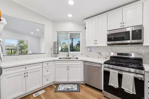 Lakeside, CA 92040,8735 Almond Road