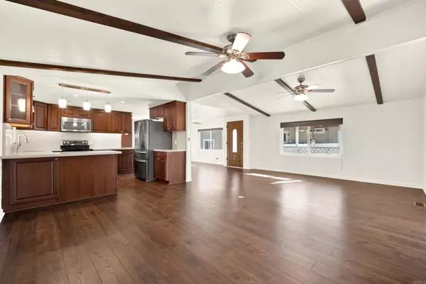 Santee, CA 92071,9255 N Magnolia Ave #Spc 158