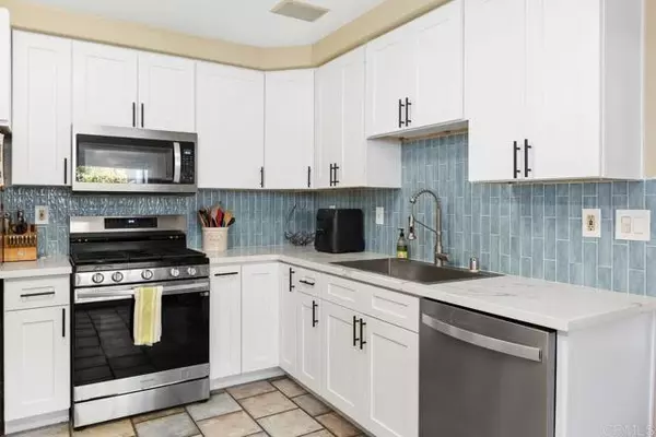 San Diego, CA 92124,10862 Caravelle Place