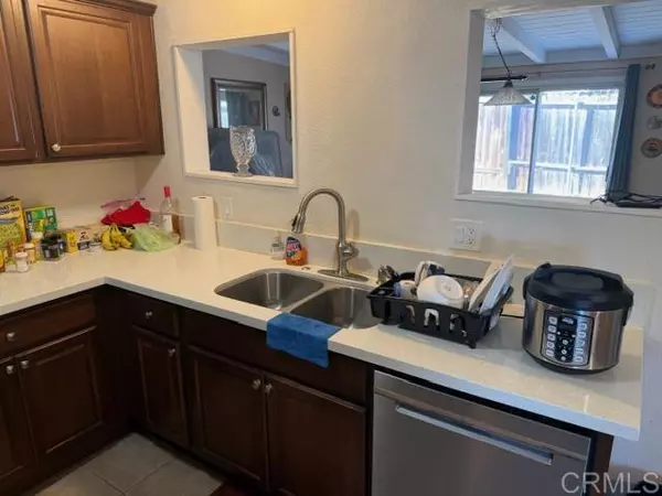 San Diego, CA 92114,7029 La Sena Ave