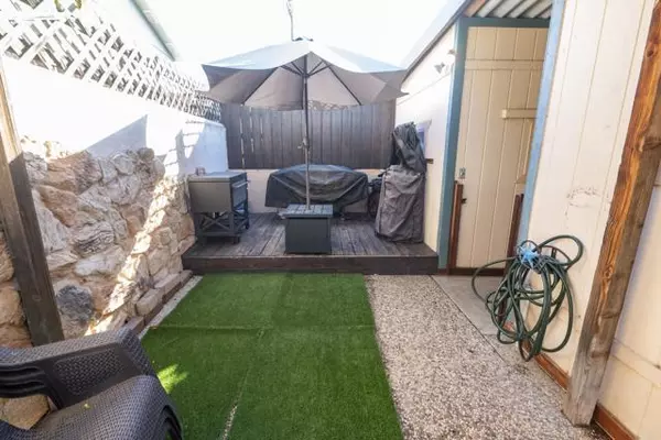 El Cajon, CA 92021,12506 Royal Road #4