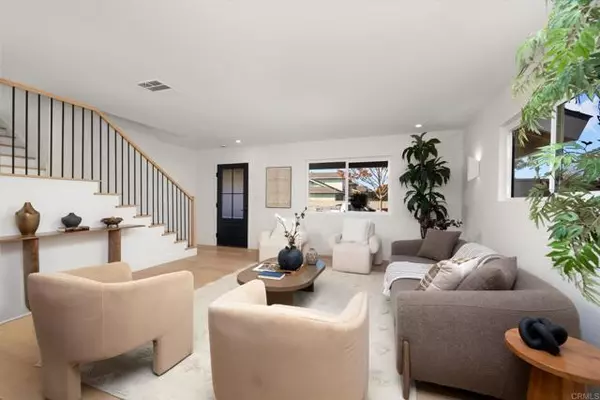 Huntington Beach, CA 92646,21792 Kaneohe Ln