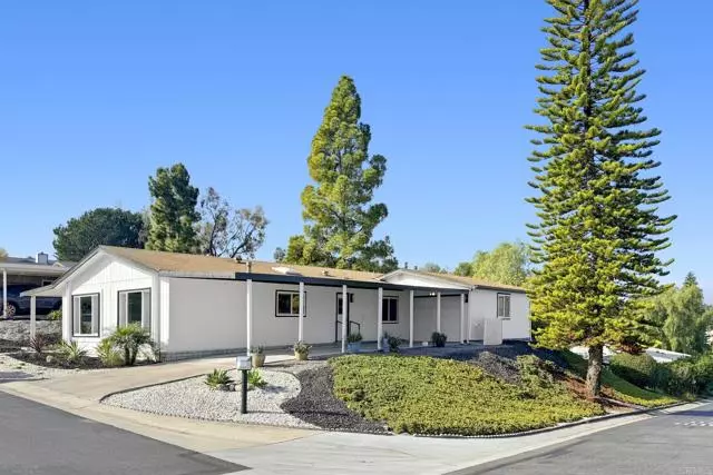 Carlsbad, CA 92008,2298 Lindsay Dr