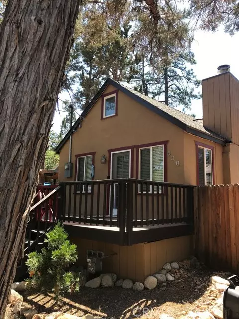 538 Victoria Lane, Sugarloaf, CA 92386