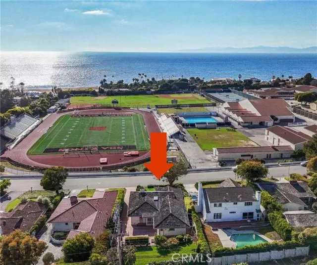 2112 Via Pacheco, Palos Verdes Estates, CA 90274