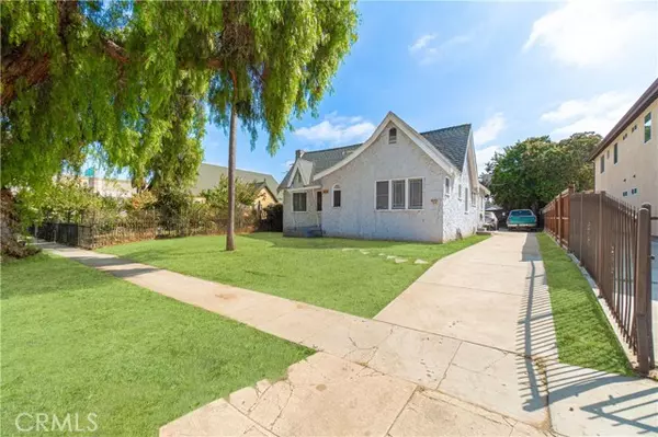 408 W 107th Street, Los Angeles, CA 90003