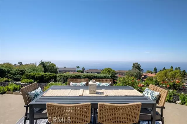 Rancho Palos Verdes, CA 90275,28737 Doverridge Drive