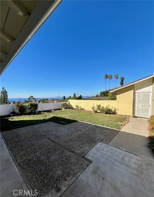 Rancho Palos Verdes, CA 90275,6318 Monero Drive