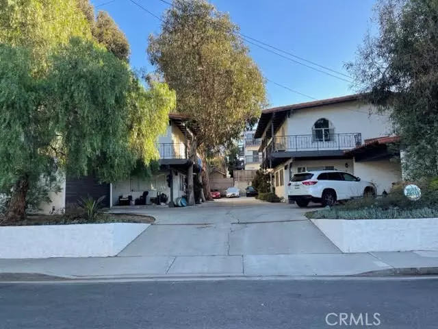 1446 12th Street, Manhattan Beach, CA 90266