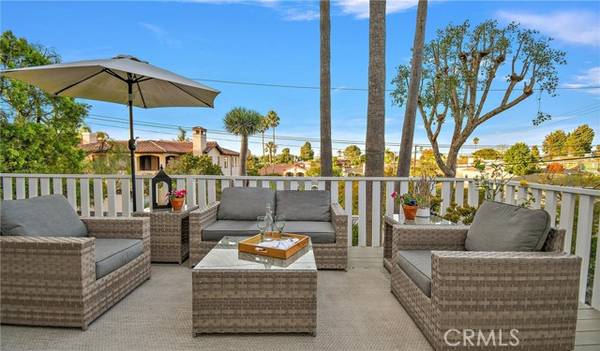 1561 Curtis Avenue, Manhattan Beach, CA 90266