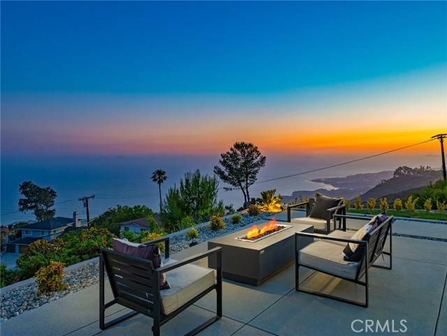 Rancho Palos Verdes, CA 90275,30414 Ganado Drive