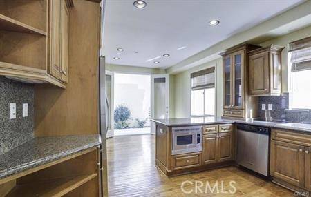 Redondo Beach, CA 90278,2007 Marshallfield Lane #B