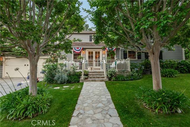 Palos Verdes Estates, CA 90274,4145 Via Solano