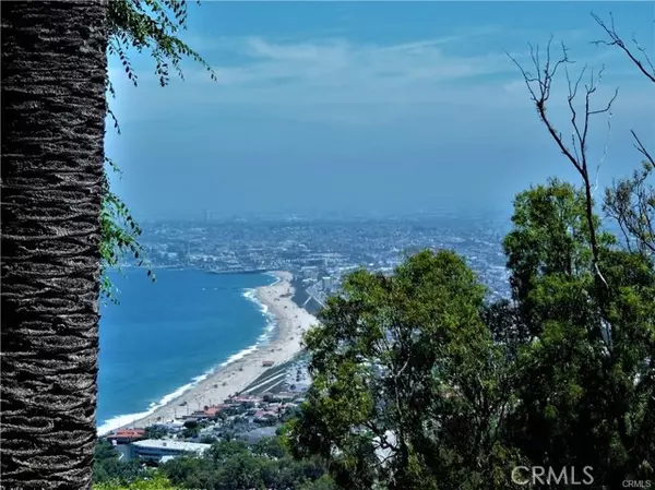 Palos Verdes Estates, CA 90274,888 Via Del Monte