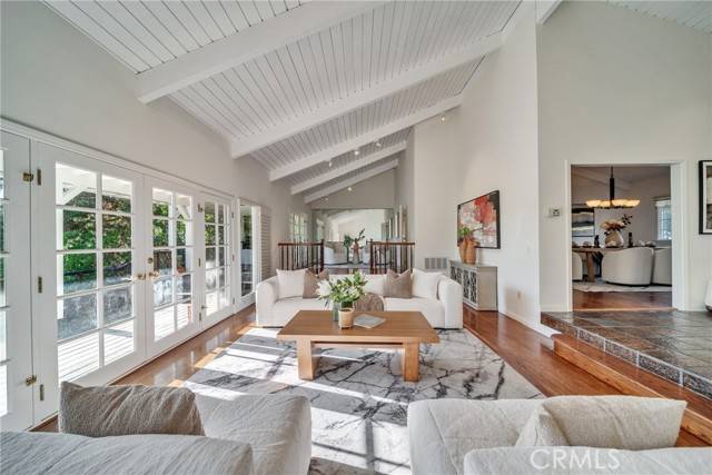 Beverly Hills, CA 90210,9472 Rembert Lane