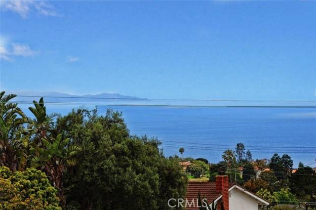 Rancho Palos Verdes, CA 90275,28709 Rothrock Drive