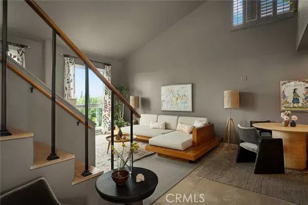 West Hollywood, CA 90069,837 N West Knoll Drive #307