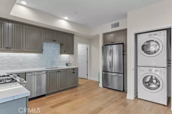 Rolling Hills Estates, CA 90274,627 Deep Valley Drive #114