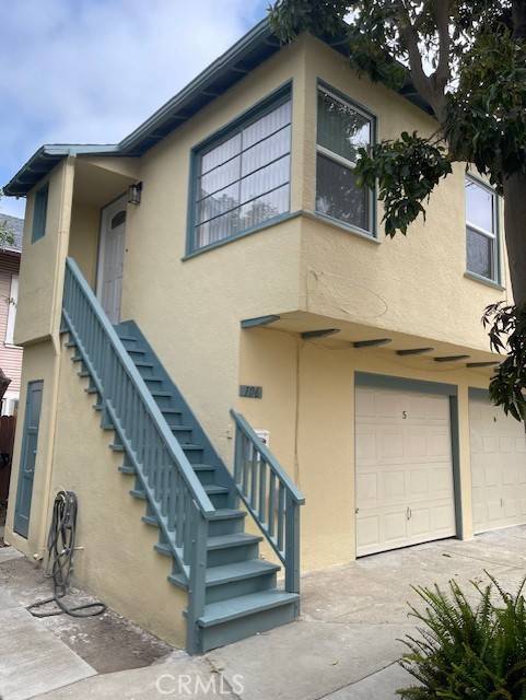Redondo Beach, CA 90277,405 N Emerald Street #106