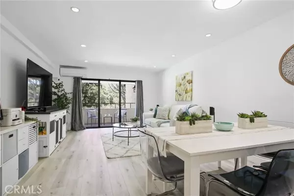 Harbor City (los Angeles), CA 90710,26101 Vermont Avenue #103B