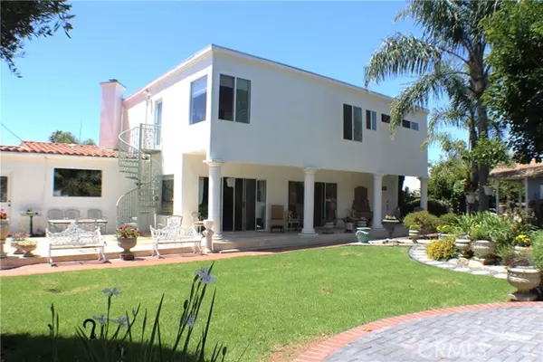 Rancho Palos Verdes, CA 90275,3943 Exultant Drive