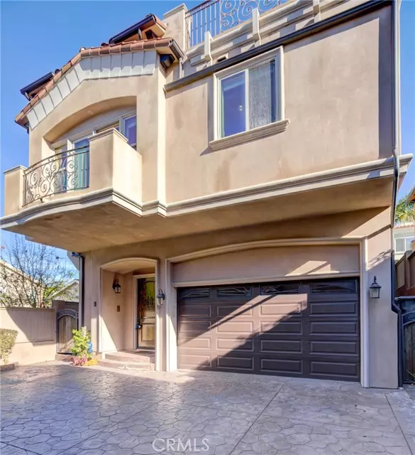 Redondo Beach, CA 90277,612 N Juanita Avenue #B