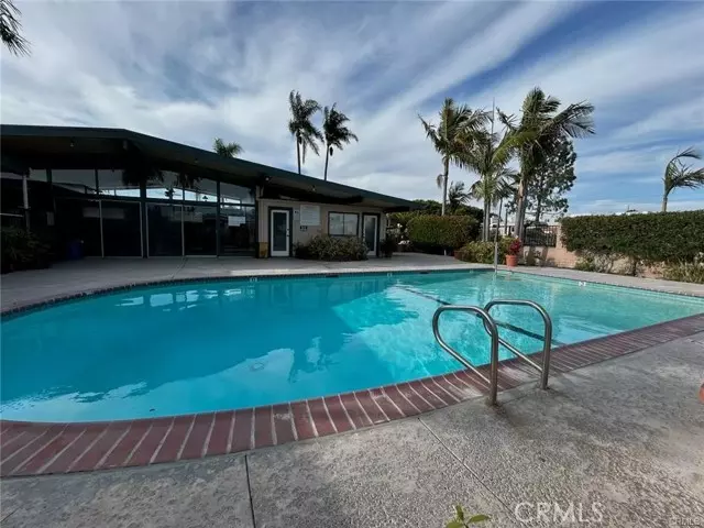 Torrance, CA 90501,23701 S Western Avenue #72