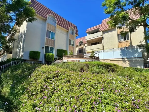 5625 Sumner Way #212, Culver City, CA 90230
