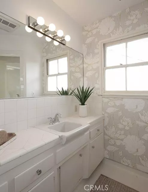 Palos Verdes Estates, CA 90274,2525 Via Amador