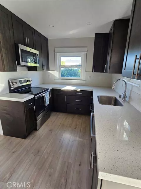 San Pedro (los Angeles), CA 90731,967 W 22nd Street