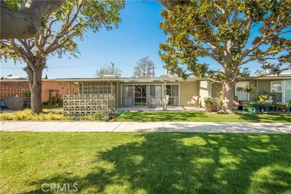 13840 Canoe Brook Drive #6L, Seal Beach, CA 90740