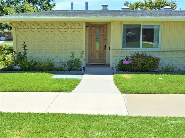 13700 El Dorado M3. 32L, Seal Beach, CA 90740